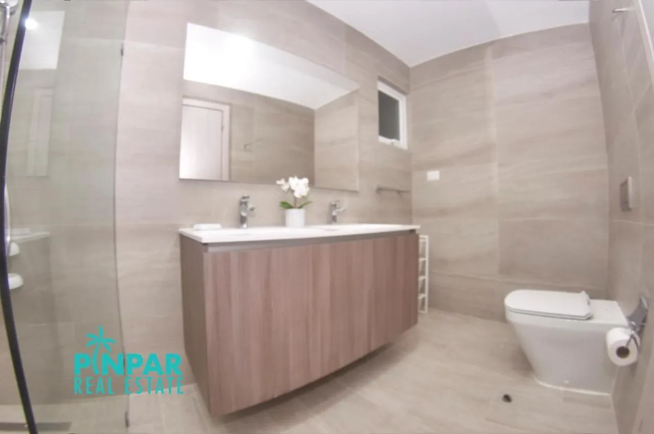 Beautiful & Comfortable Condo Steps To The Beach Pool View Punta Cana Apartamento
