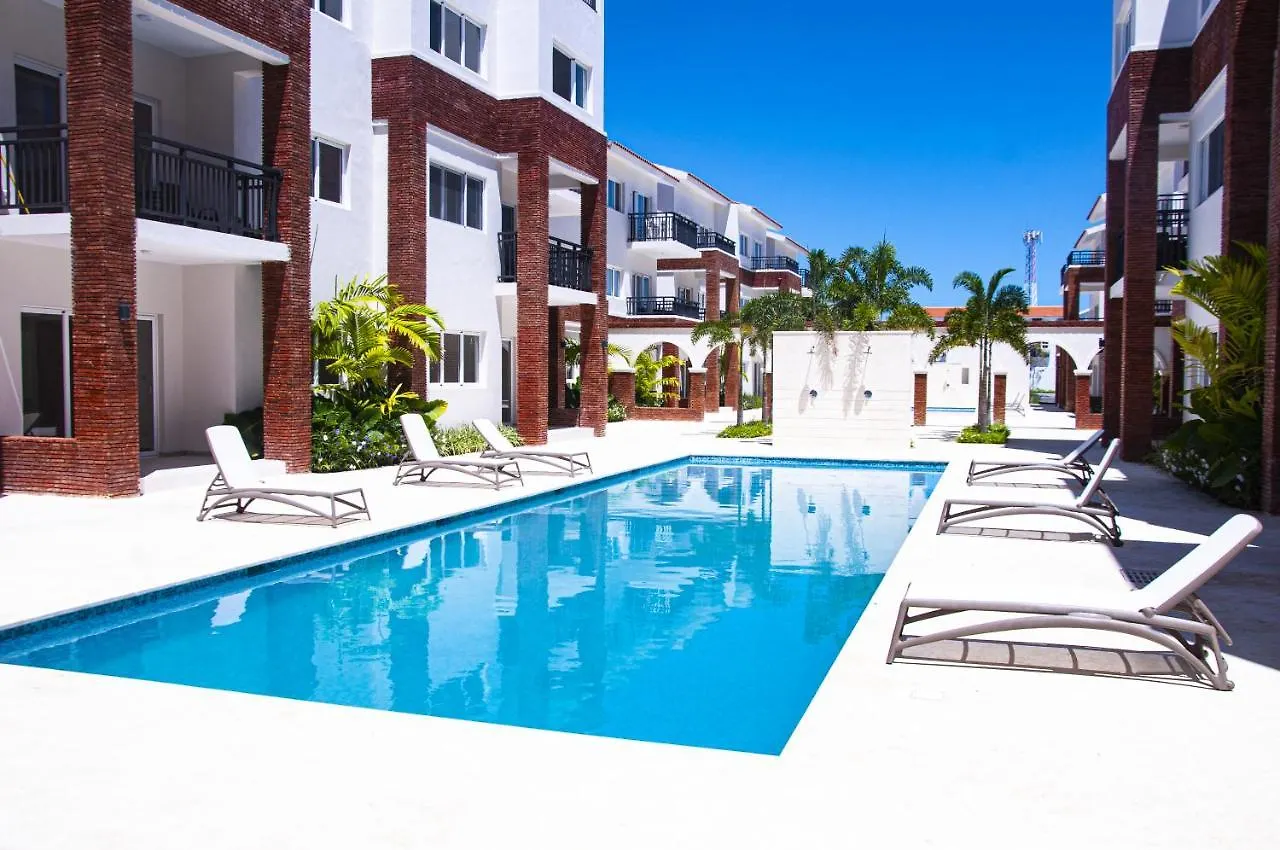 Beautiful & Comfortable Condo Steps To The Beach Pool View Punta Cana